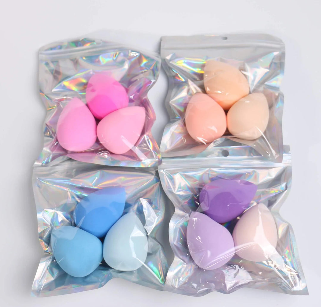 COSMETIC MAKEUP APPLICATORS