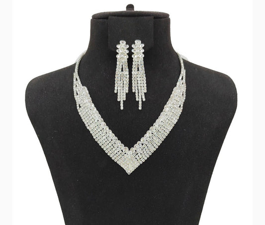 CLIP ON FASHION JEWELRY SET